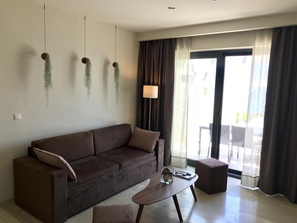 Palms And Spas Villas Retreat Месонги Экстерьер фото